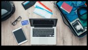 Tehnologia comorilor cele mai recente și mai mari gadgeturi pentru tehnologie-savvy